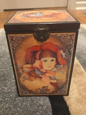 Enesco Decorative Girl Portrait Trinket Box in Red, Brown, Cream